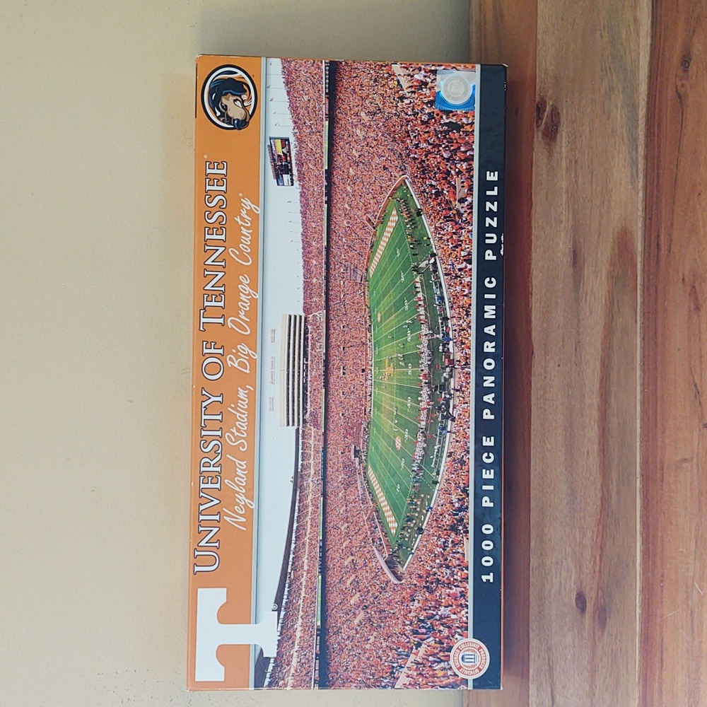 NEW University of Tennessee Neyland Stadium 1000 Pc. Puzzle
